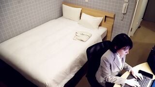 PYM-524 ビジネスホテル流出動画 誰にも見せない出張女子社員の秘密 覗き撮りオナニー10人