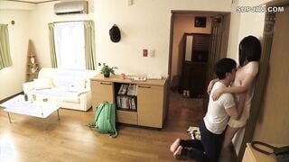 【モザイク破壊】BF-561 彼女が4日間家族と旅行に行ってる間、彼女の親友と夢中でヤリまくった 初乃ふみか
