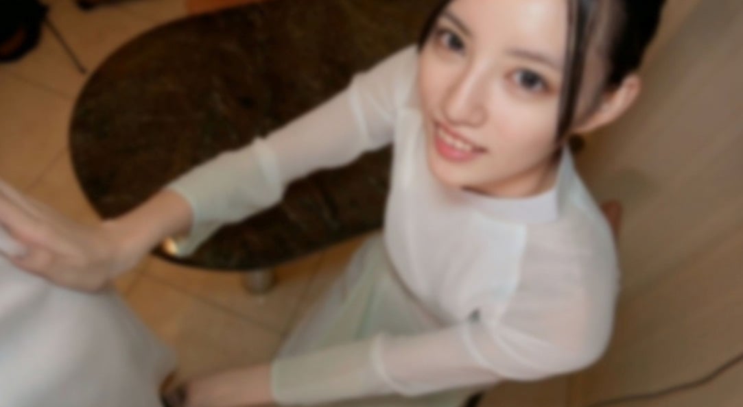 FC2-PPV-4721322 【無】最強視覺系纖細美女！穿著緊身阿〇紮伊服裝，美貌值爆表⤴ 吞精、大量顏射、中出共三發 ※特典高畫質畫質