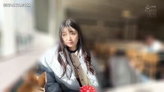 【モザイク破壊】HMN-706 息子と妻が実家に帰省中、息子が通う保育園の可愛いと思っていた小柄な保育士さんをダメ元でデートに誘ったら、初めは断られたけど、次の日にやっぱ