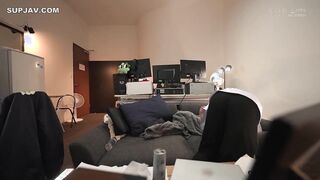 【モザイク破壊】START-194 激務な報道局で働くボクが欲求不満な美人ディレクターを刺激したらエロスイッチを入れてしまい何度も誘惑されて…シャワーも浴びずに編集所に籠