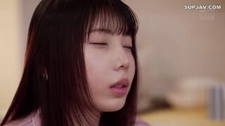 【モザイク破壊】ADN-693 僕の事を軽蔑している兄嫁にこっそり媚薬を盛り続けて愛液だらだらになった欲求不満のカラダに種付けしてやった。 安位薫