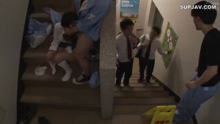 【モザイク破壊】AP-741 校舎内の階段を勝手に立ち入り禁止！助けを求めることもできず体液まみれでイカされ続けた気弱女子○生