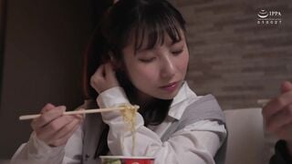 AKDL-335 夏休みで誰も居ないはずの学生寮で女の子と二人きり こんな状況で手を出したらしつこいくらいの性欲がヤバかった 松井日奈子