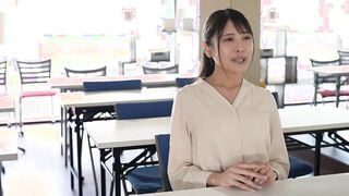 VDD-195 女教師in...（脅迫スイートルーム） 花衣つばき
