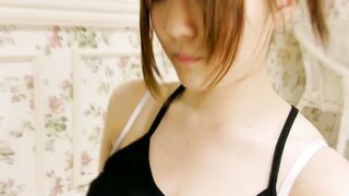 UPSM-136 最強 着衣巨乳 Jカップ19才！上向き乳首な素人娘