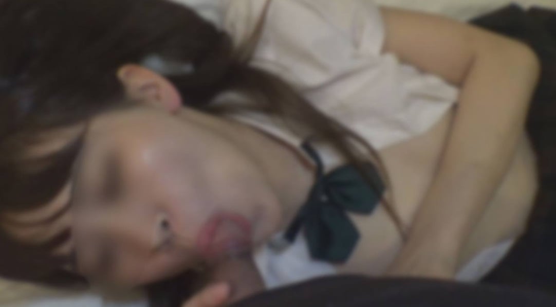 FC2-PPV-4480893 [無修剪·完全素人·中出·潮吹]＜美乳大學生美久醬＞與美女相遇僅5分鐘，趁其危險期排卵時，將精液全部射入陰道，使其懷孕射精！
