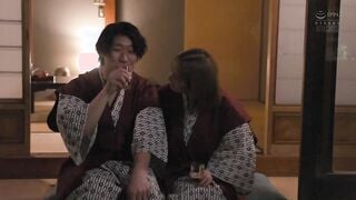 YUJ-044 私たちを誰も知らないこの場所で、全てを忘れて朝まで無制限に射精しまくる、ハメまくり温泉旅行。 美園和花