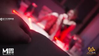 麻豆传媒PH-144召唤恶魔的等价肉换 李娜娜