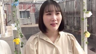 【モザイク破壊】DVMM-252 顔出しMM号 美人妻限定 ザ・マジックミラー 仲良しママ友対抗！童貞逆ナンパ射精バトル！！ 5 出会ったばかりの年下童貞を人妻が恥じらい