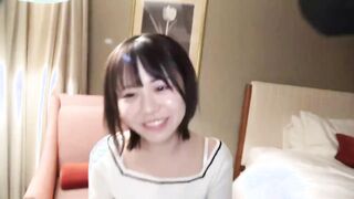FC2-PPV-4739055 ⚠永久保存⚠めっかわ！童顔巨乳な年下女子大生（２１）おぱいがすんごい揺れ方するのでちんこの出し入れが止まりませんでした『こなつ』