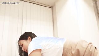 [การทำลายโมเสก] MRFK-002 การคุกคามของ Cunnilingus ที่แข็งแกร่งของบอสสึกิโน่ดอกทองมีขนดก Tsukino Kasumi