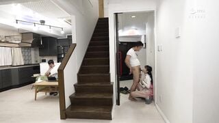 Hbad-714 Mi novia me seduce en secreto en un lugar donde se podría descubrir y disfruta de las emociones Maki Izumi
