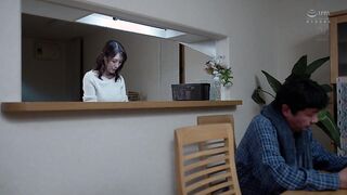 ROE-395 『この家、平日は主婦一人で中出し可』 玄関マーキングされた人妻 ふと、ポストの下を覗けば…。『日中、女ひとり』、『即ヤレる』危険なマークで埋め尽くされて―