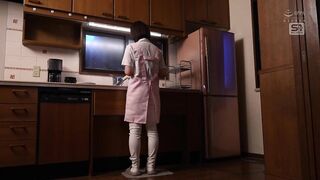 SONE-829 思いやりの人妻介護士はおっぱいに群がるスケベ高齢者たちにおま●こで射精介助の大乱交 奥田咲