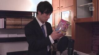 SONE-839 憧れの美人上司が死ぬ程エロいオナニー配信者（Vtuber）だと部下の僕だけが気付いて… 花アリス
