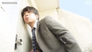 【モザイク破壊】HUNTC-345 ボクの機嫌とチ〇ポをイライラさせる下品な団地のメスガキ軍団とハーレム乱交！ボロいけど激安家賃の団地に引っ越したボク。住めば都と思ってい