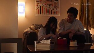 START-381 工場勤務の陰キャカップルのぼくら 彼女の19歳の誕生日はケーキを買ってお家でしっぽり初めてのお泊りデート いざ脱がせてみるとスレンダー美ボディでド淫乱