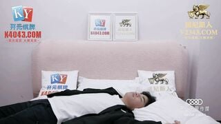 星空传媒XKVP067 迷恋女婿大鸡巴的淫荡岳母 陈静