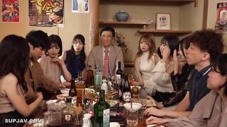 【モザイク破壊】OFSD-3002 「今日、旦那帰ってこないから…」15年ぶりの再会。今でも超可愛い人妻同級生をお持ち帰り！潮吹きすんごい中出し不倫性交。ゆみ（30）