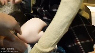 FC2-PPV-1438923 【個撮】塾の生徒に手を出しハメ撮り・年上好きなファザコンsoのWちゃん・エスカレートして中出しまでしてしまった！【顔出し・生ハメ・中出し】