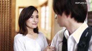 【モザイク破壊】ROE-332 MONROE専属 元CAの人妻 中出し解禁！！ 美しい友人の母、接吻と受精に溺れた日々―。 吉瀬葵