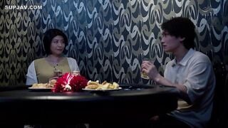 【モザイク破壊】ROE-338 こんなおばさんとでも手をつないで歩いてくれますか？～息子の親友と関係を持った母～ 赤井美希