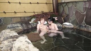 DANDY-992 湯の中でリモバイを挿れられ悶絶イキした女に媚リキッドを飲ませ味変レズを楽しむ変態ビアンVol.2