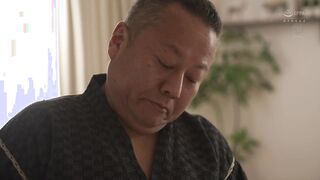 JUR-411 巨乳で美しい妻が僕の叔父にキメセク中出しで何度もエビ反り絶頂させられていた。 媚薬NTR 小花のん