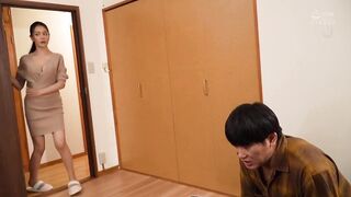 JUR-334C-U 四六時中、娘婿のデカチ○ポが欲しくて堪らない義母の誘い 橘メアリー