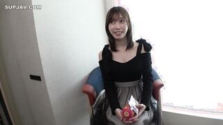 200GANA-3250 【ホワイトデー前×美人アパレル店員】春一番に舞う白上着のゆったり系美女を渋谷でナンパ！カフェ巡り好きの手作りお菓子に隠された秘密。ゴールドブラ&