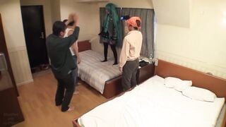WANZ-235C-U 有名コスプレイヤー月に一度の危険日中出しオフ会 あゆ
