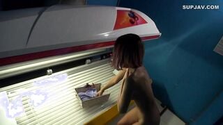 【モザイク破壊】SCOP-401 都内某日焼けサロンで店長の居ない間にバイトが媚薬入り特性オイルをテカテカになるまで黒ギャルに塗りこませ、発情したヨダレダラダラでイキ狂っ