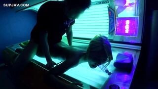 【モザイク破壊】SCOP-401 都内某日焼けサロンで店長の居ない間にバイトが媚薬入り特性オイルをテカテカになるまで黒ギャルに塗りこませ、発情したヨダレダラダラでイキ狂っ