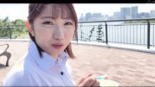 HMN-251 仕事をサボって男子とスーツのままお泊り中出しデート 小宮山奈南