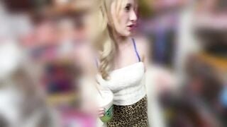 FJIN-093 メロディー・雛・マークスのM男くん逆ナンパ 北欧美女にゼロ距離で見つめられ焦らし射精管理 ファンタスティック騎乗位生ハメ