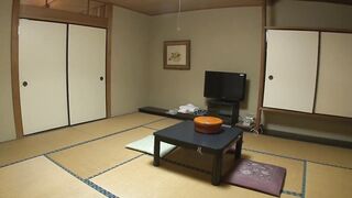 SCOP-297 母親と一緒に温泉に入っているso娘に、勃起見せつけ！！堪らず、目を背けるも時すでに遅し。初めて勃起したチ●コを目の当たりにした●いマ●コからは大量のエロ