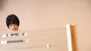 SDAM-090 リモバイつけて接客してみませんか？ファミレスで働くウブで大人しい店員3名がバイト中にお漏らしイキ！チャレンジ終了もムラムラが収まらず欲しがりマ●コにチ●