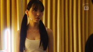 SONE-887 近い！近い！！近い！！！超至近距離で100％キスできる雰囲気を出してくる彼女のあざと妹 三田真鈴