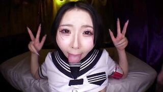 FLAV-402 肉感女子校生今週のドスケベ性処理当番 クラスの男子憧れ淫乱ビッチアイドルはデカ尻おチ○ポ怪獣！勃起チ○ポ咥えてジョボジョボお漏らししちゃうザコマンアヘ顔
