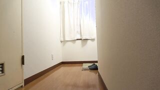 BDST-076 我慢できない…玄関セックス 扉一枚隔てた向こうは外。ムチムチの家政婦にセクハラ 玉木くるみ