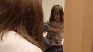 TKFC-022 変態中年の奸計におち泣きながらシオ吹きアクメする女子大生（投稿ネーム◎早紀）