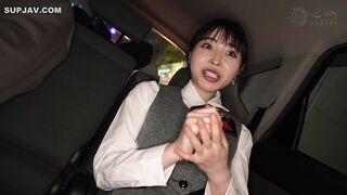 MAAN-1104 【真面目な医療系OLが堕ちる夜】制服の奥に隠していたのは、清楚な見た目に似合わぬ欲情のスイッチ――。優しくなぞられるだけで震えるほどの敏感ボディ。豊満