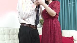 NACR-526 マダムスファミリー ～家族のチ○ポを支配する絶倫奥様～ 翔田千里