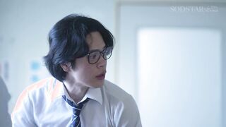 START-419 婚期逃した口うるさい●校教師は、授業中の校内露出が趣味なド変態です。生徒たちに趣味が見つかり猿みたいに交尾させられ雌としての本能を思い出す。 唯井まひ