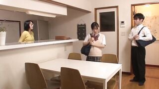 MIAA-271 姉の挑発を真に受けた童貞弟がイッてるのに気づかず爆走ピストン 花音うらら