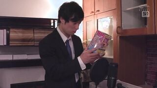 SONE-839C 憧れの美人上司が死ぬ程エロいオナニー配信者（Vtuber）だと部下の僕だけが気付いて… 花アリス
