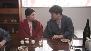 JUR-458 慰安旅行NTR ～性欲を持て余した会社の上司どもに妻が輪●された…～ 加藤あやの