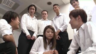 【モザイク破壊】SSNI-121 新米教師のわたしは、オッパイが大きいせいか思春期の生徒たちのオモチャにされ皆がいる前で全裸授業をさせられています。 深田ナナ
