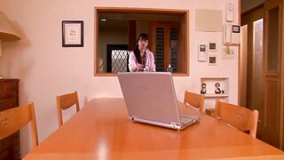 SOE-389 ภรรยาสาวเยือกเย็นข้างๆประตู Kayama Mika
